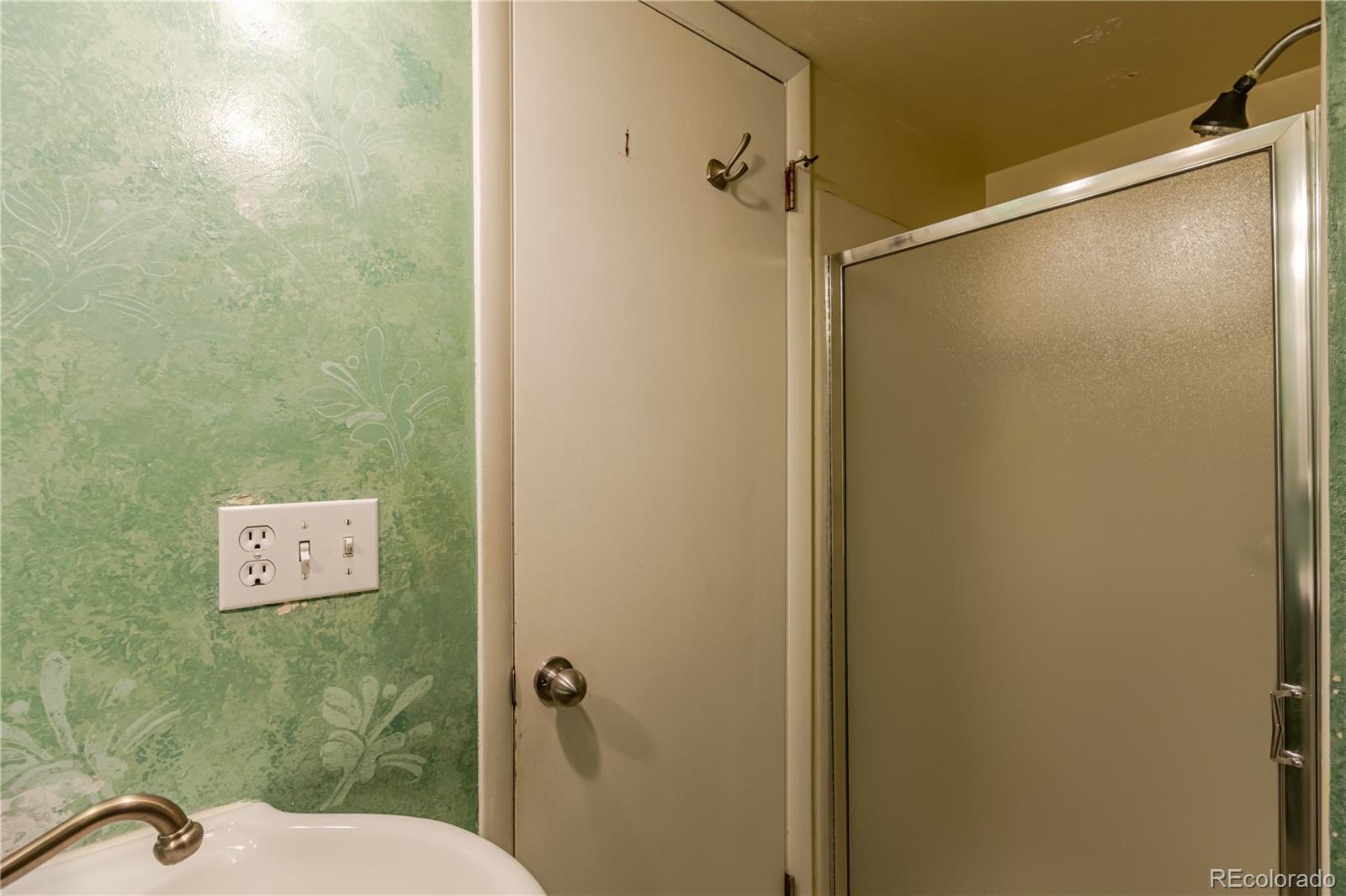 MLS Image #18 for 11132 e harvard drive,aurora, Colorado