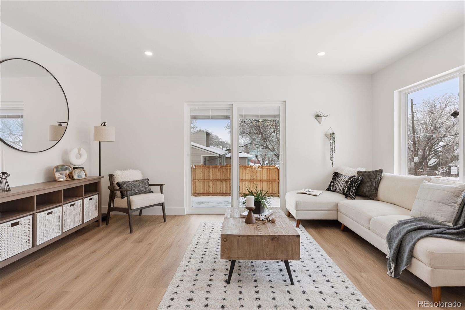 MLS Image #10 for 1414 w lake avenue,littleton, Colorado