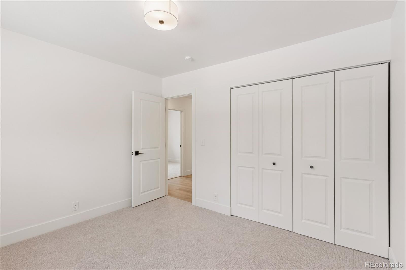 MLS Image #23 for 1414 w lake avenue,littleton, Colorado