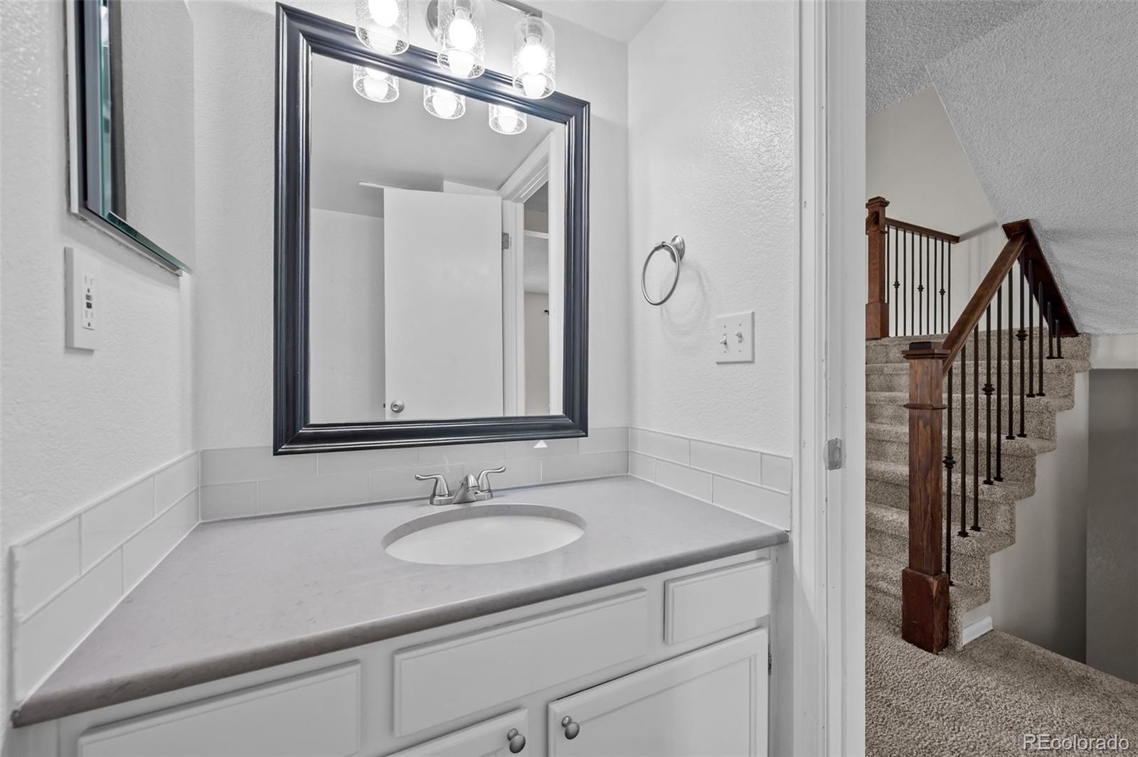 MLS Image #17 for 5904 s netherland circle,centennial, Colorado