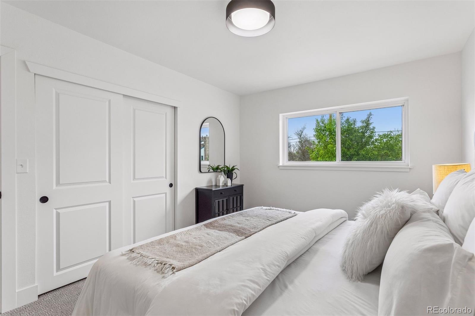 MLS Image #11 for 1474 w lake avenue,littleton, Colorado
