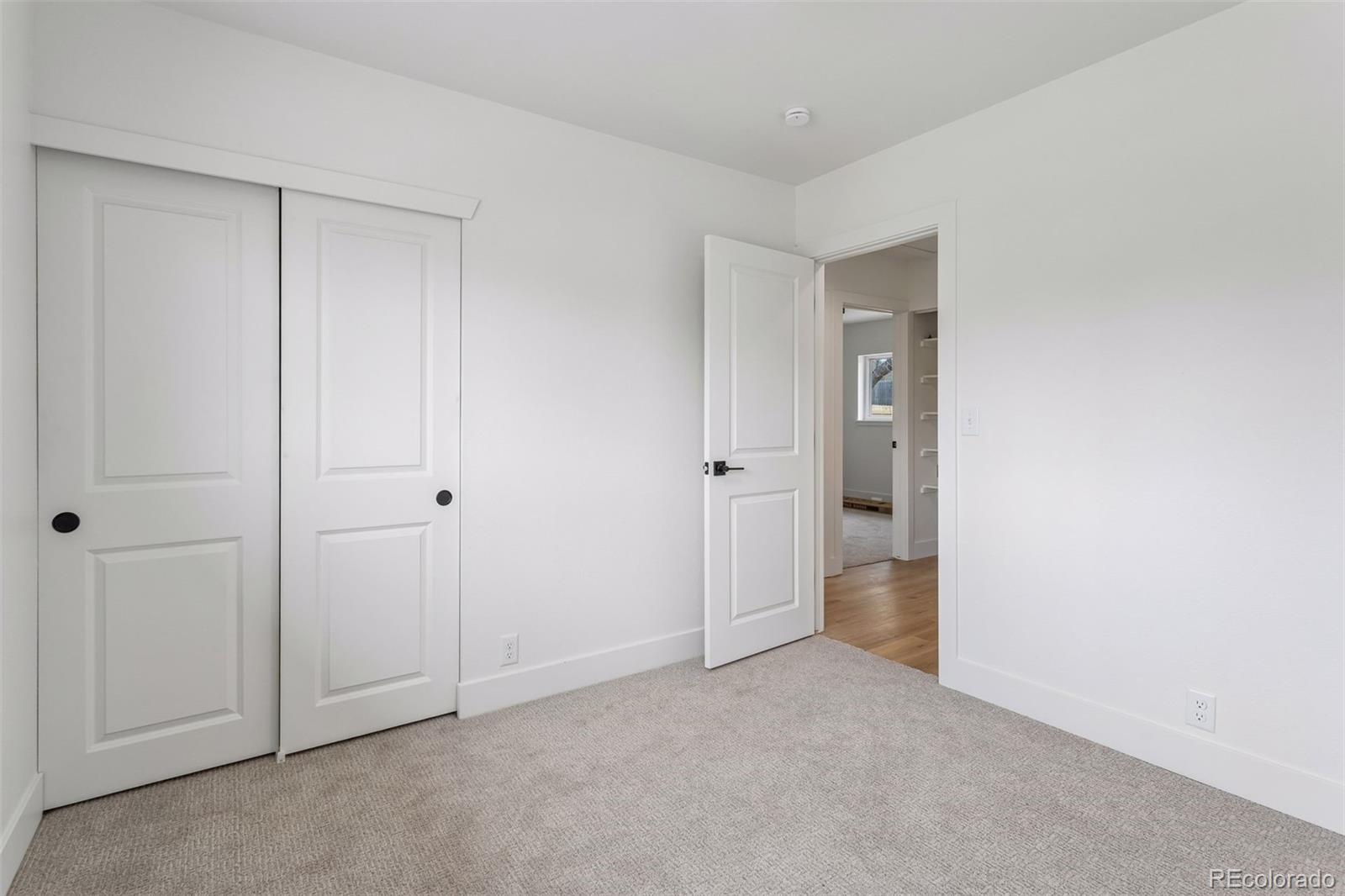 MLS Image #16 for 1474 w lake avenue,littleton, Colorado