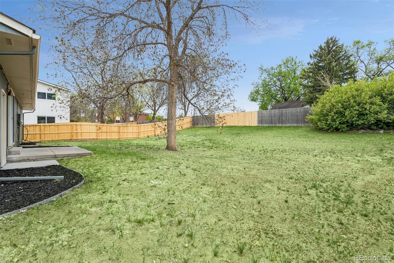 MLS Image #17 for 1474 w lake avenue,littleton, Colorado