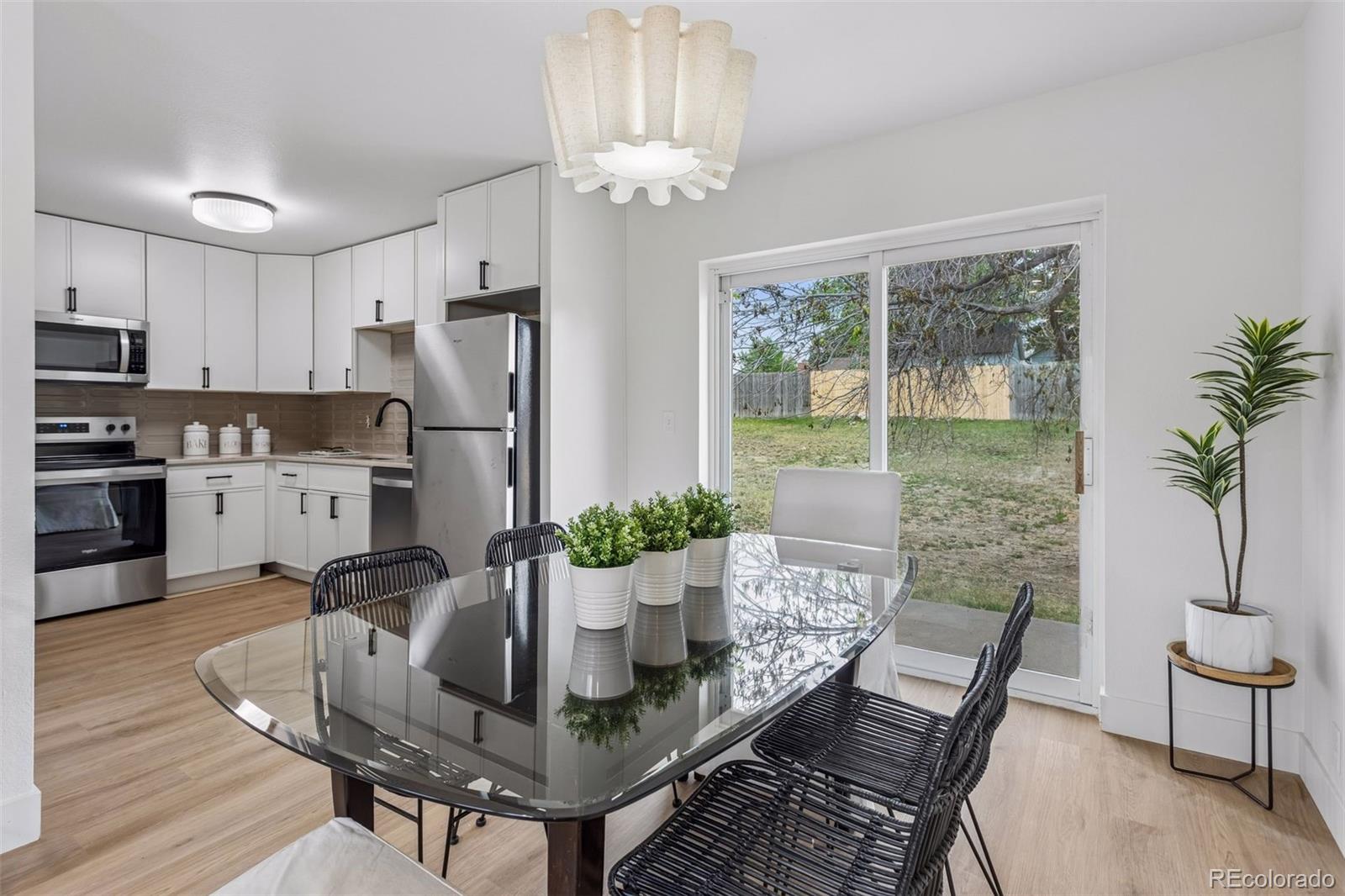MLS Image #3 for 1474 w lake avenue,littleton, Colorado