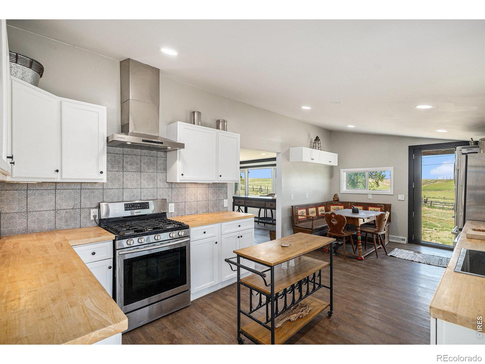 MLS Image #3 for 18914  county road 24 ,akron, Colorado