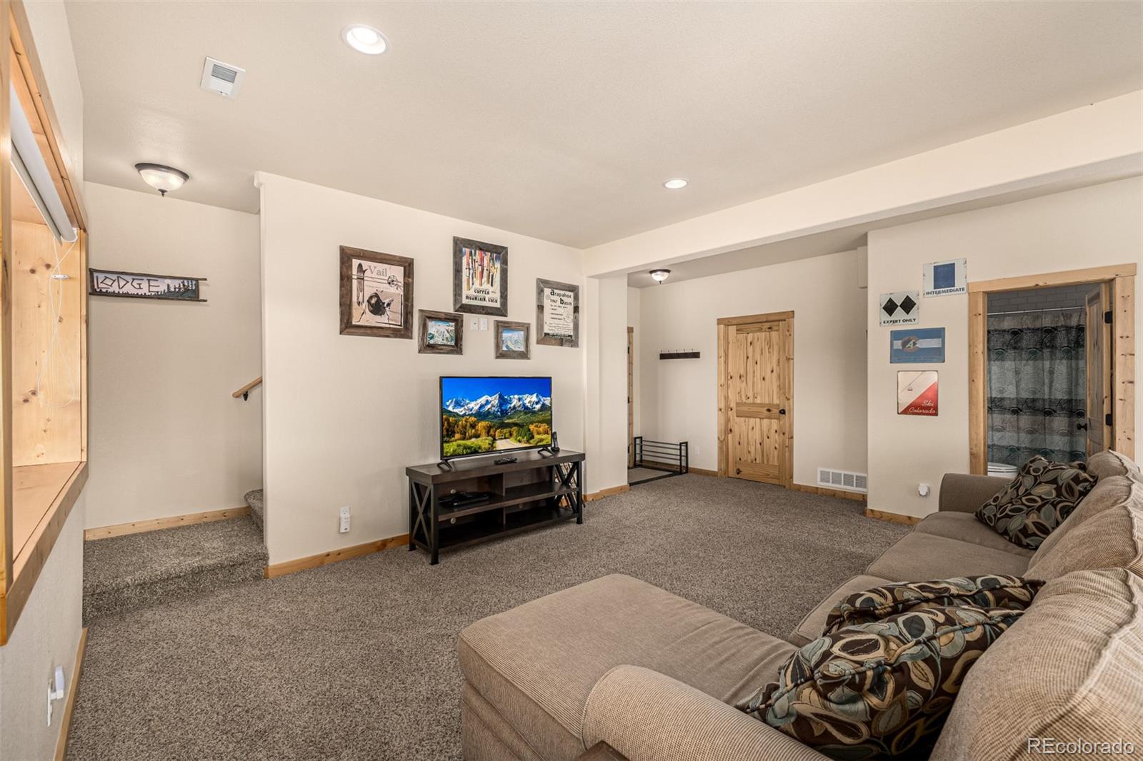 MLS Image #33 for 270  piaute way,jefferson, Colorado