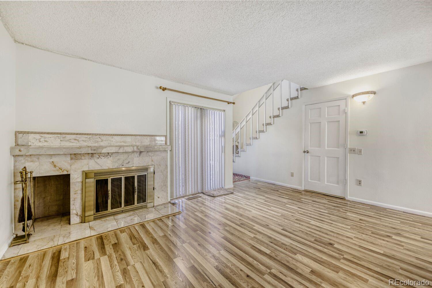 MLS Image #2 for 2005 s helena street c,aurora, Colorado