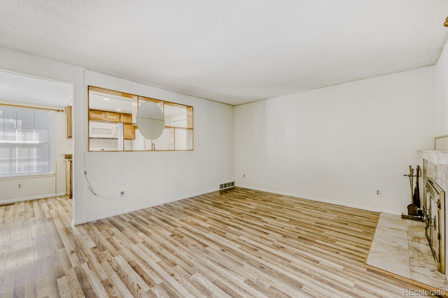 MLS Image #3 for 2005 s helena street c,aurora, Colorado