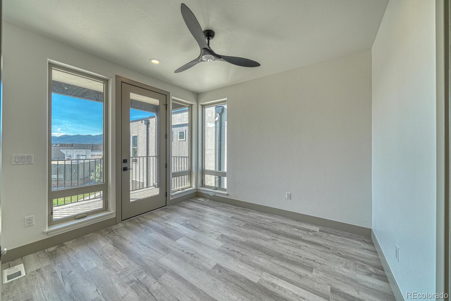 MLS Image #30 for 118  new street,salida, Colorado
