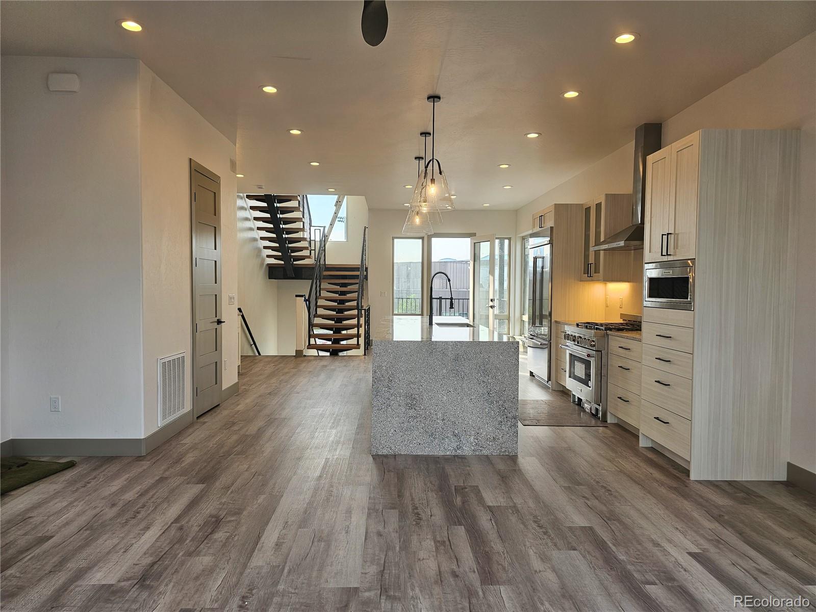 MLS Image #8 for 118  new street,salida, Colorado