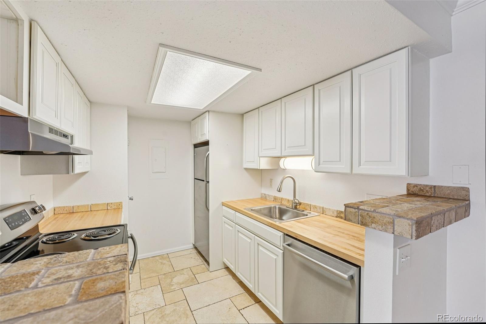 MLS Image #13 for 8335  fairmount drive 2-103,denver, Colorado