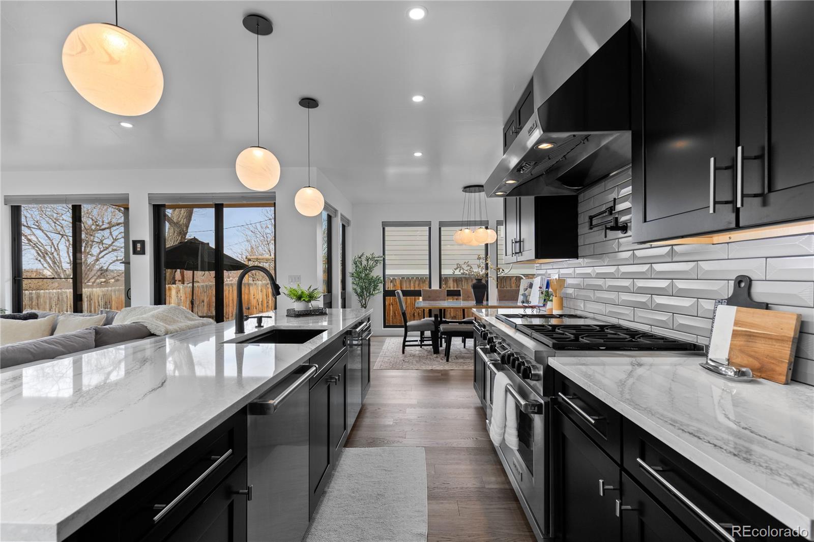 MLS Image #14 for 1655  wolff street,denver, Colorado