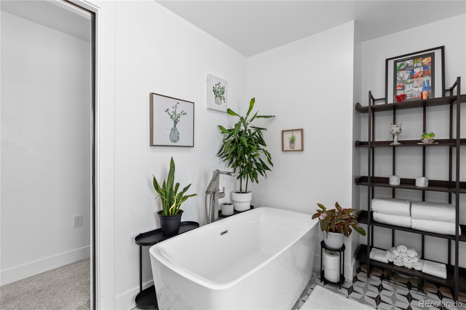 MLS Image #29 for 1655  wolff street,denver, Colorado