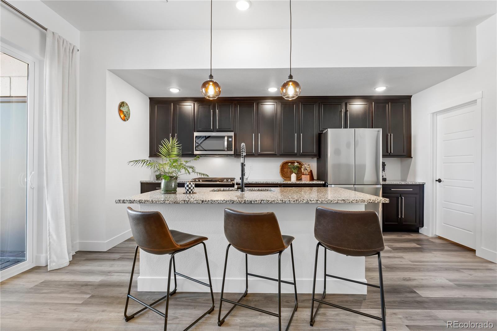 MLS Image #10 for 6797  navajo street,denver, Colorado