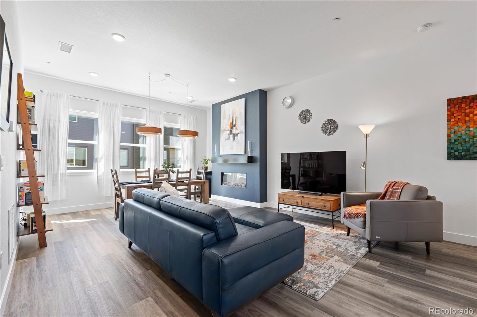 MLS Image #16 for 6797  navajo street,denver, Colorado