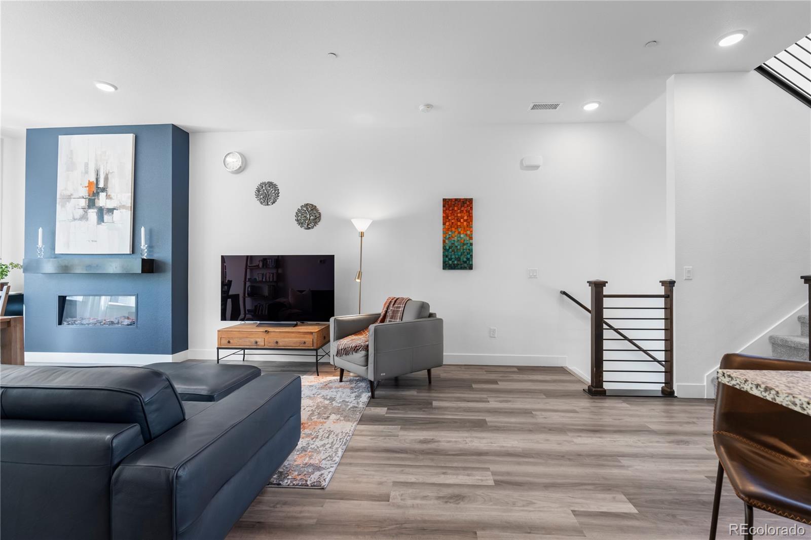 MLS Image #17 for 6797  navajo street,denver, Colorado