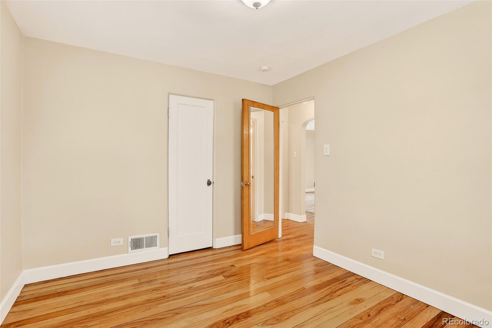 MLS Image #12 for 1630 s lafayette street,denver, Colorado
