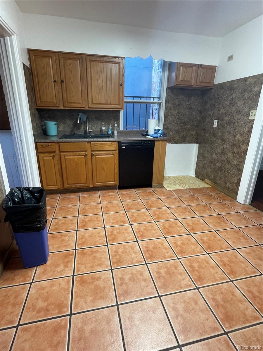 MLS Image #5 for 3342  pecos street,denver, Colorado
