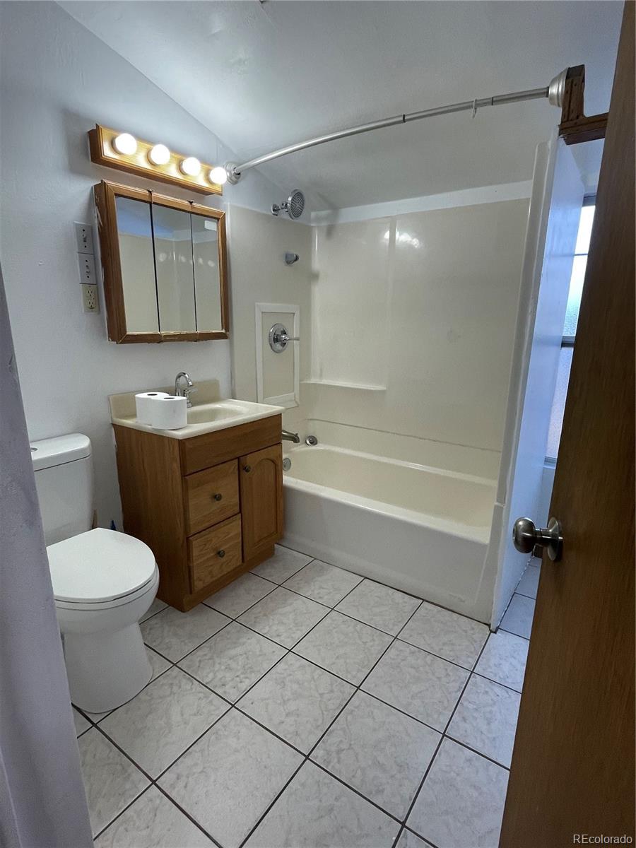 MLS Image #7 for 3342  pecos street,denver, Colorado