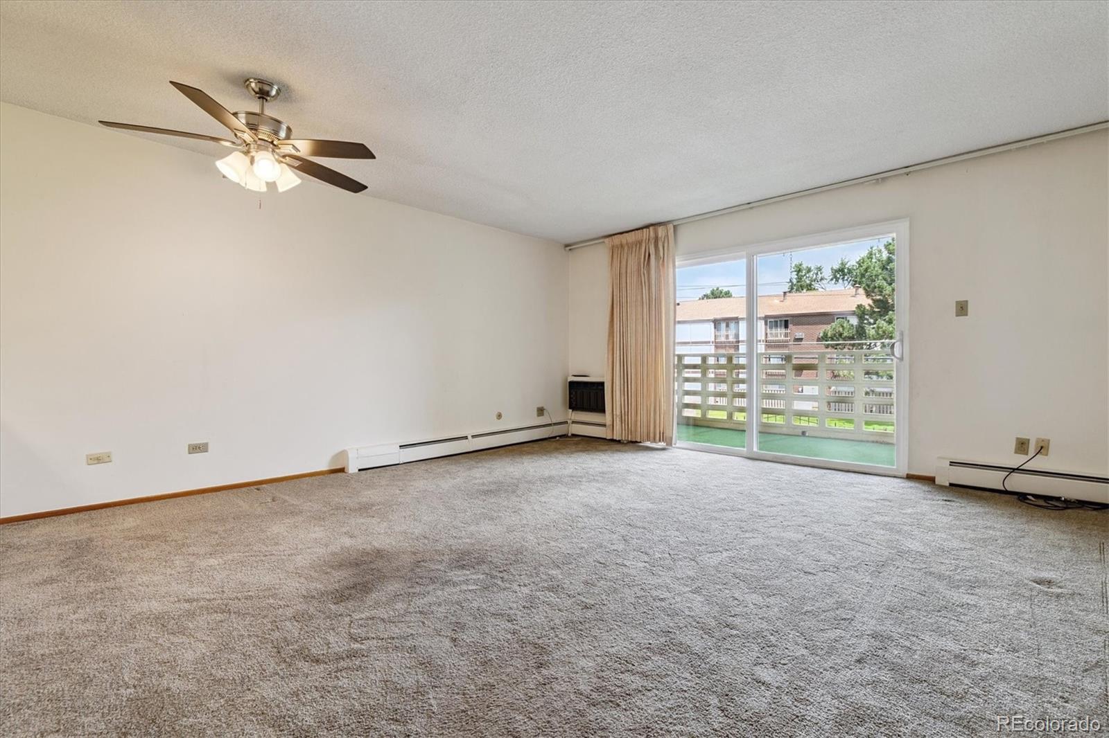 MLS Image #3 for 610 s clinton street 10b,denver, Colorado