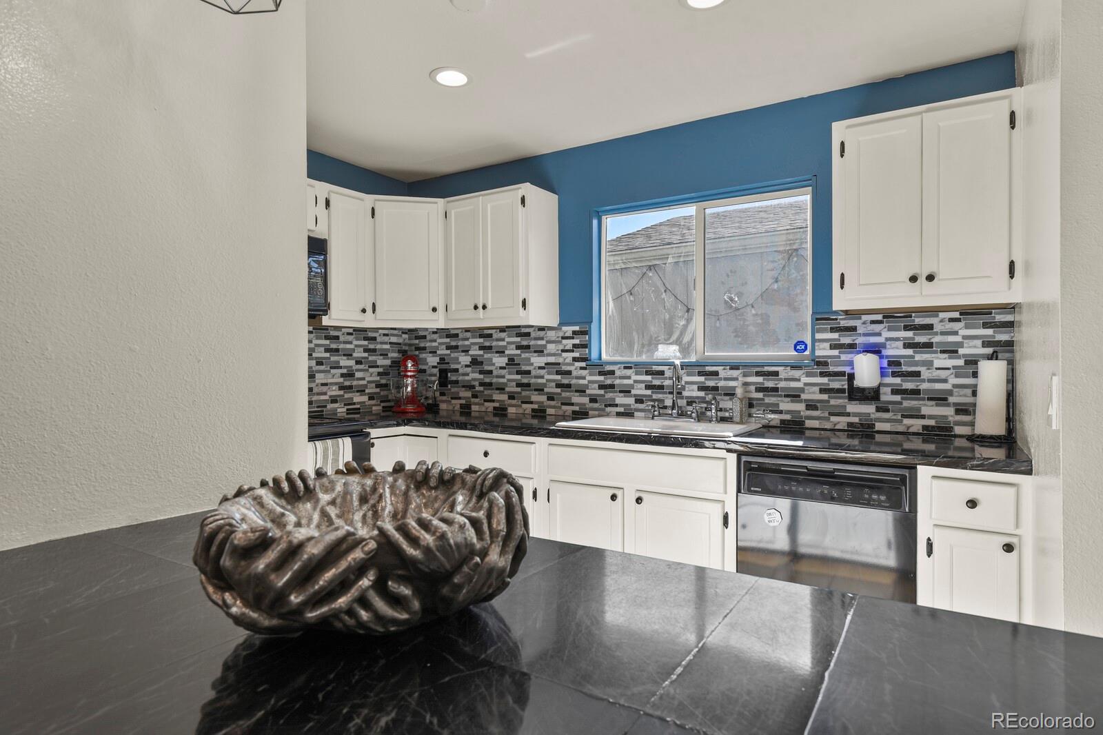 MLS Image #18 for 15660 e mexico avenue,aurora, Colorado
