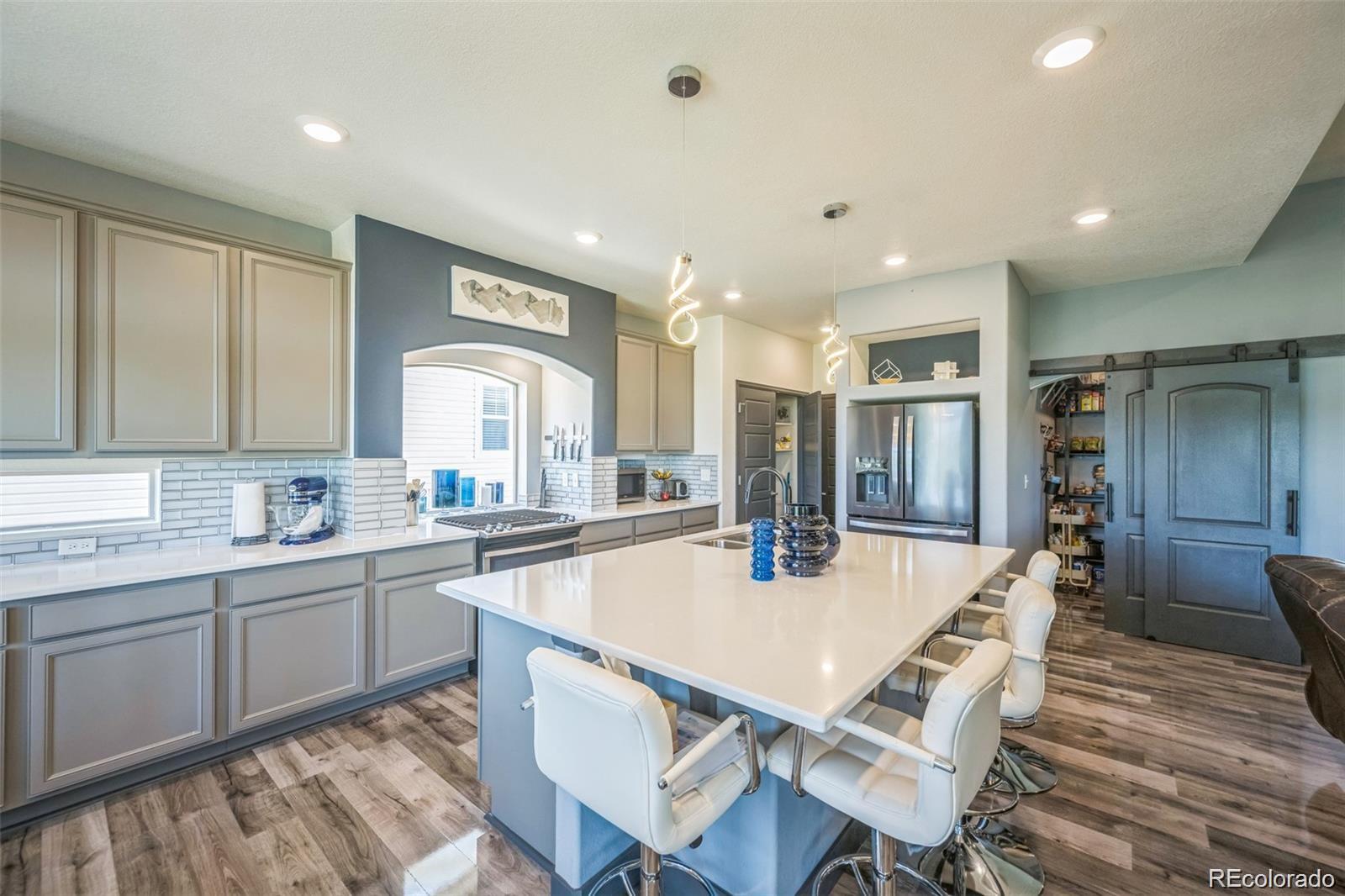 MLS Image #9 for 20553 e 50th place,denver, Colorado