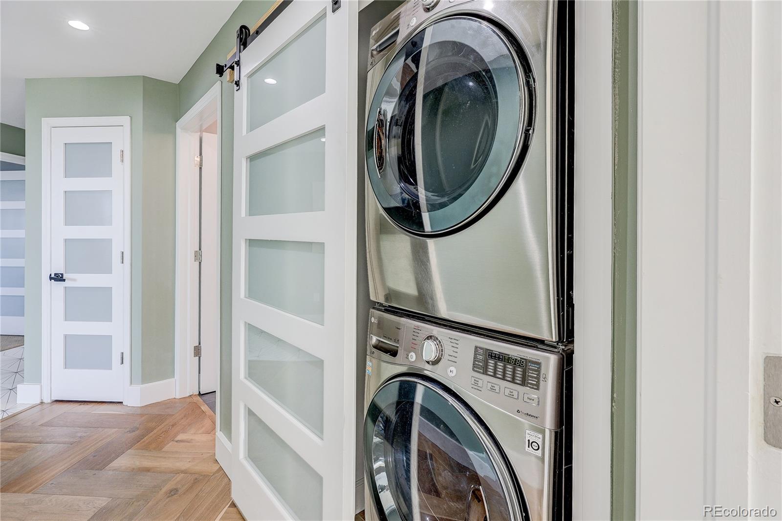 MLS Image #20 for 2990 e 17th avenue 1401,denver, Colorado
