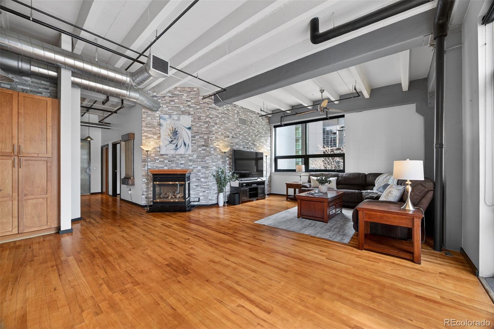 MLS Image #9 for 1800  lawrence street 406,denver, Colorado