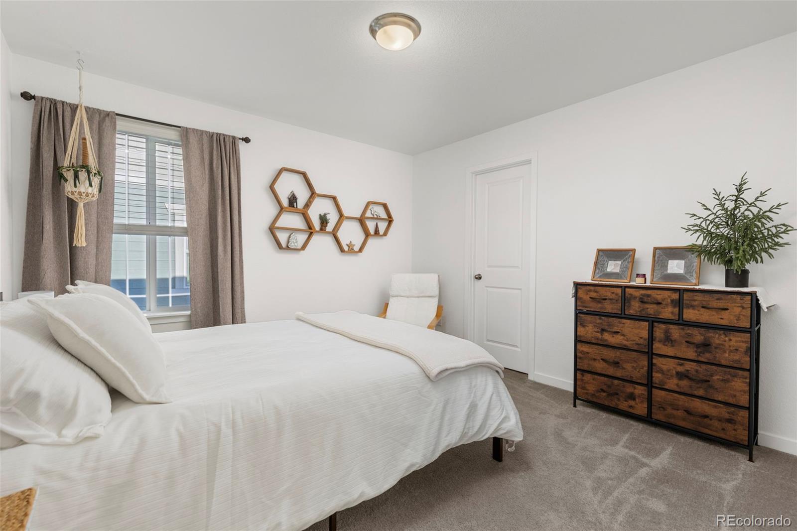 MLS Image #24 for 4084  chasm lake drive,loveland, Colorado