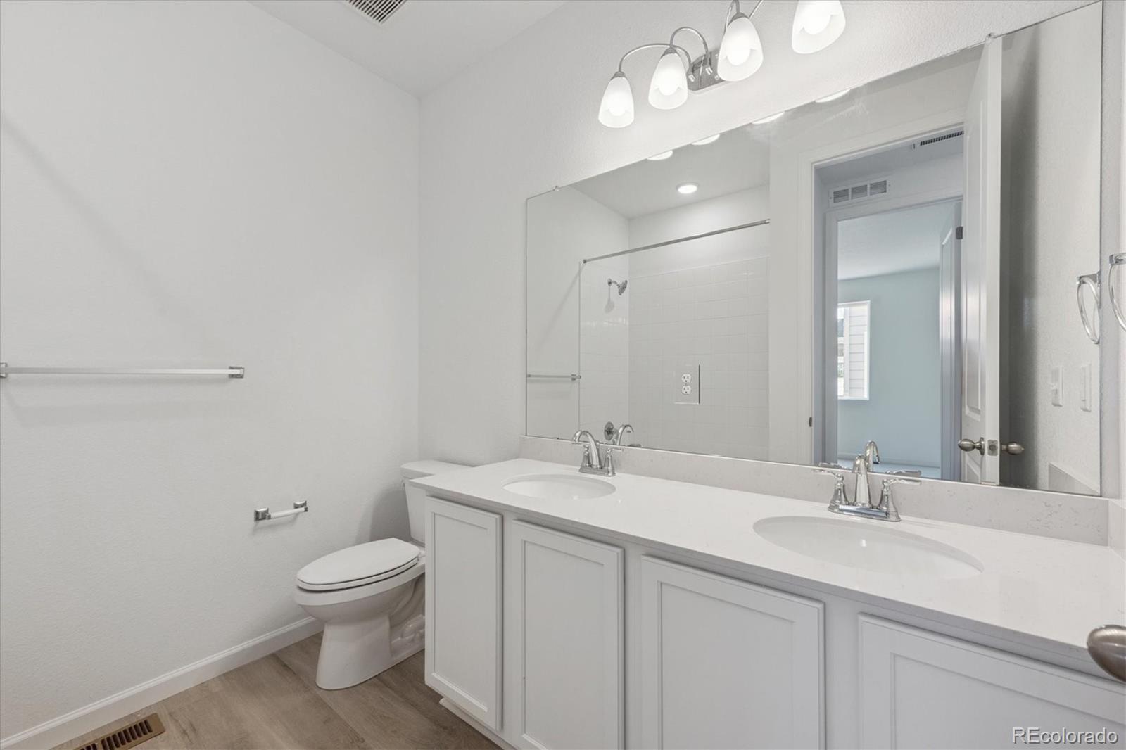 MLS Image #13 for 4627  sugar beet street,johnstown, Colorado