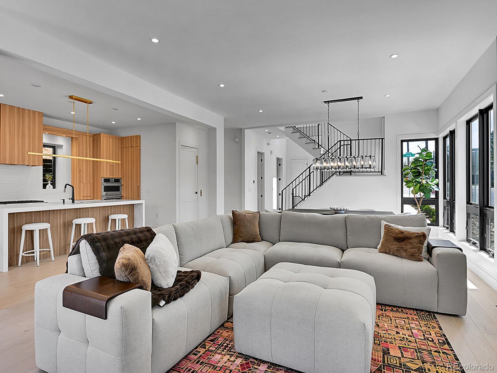 MLS Image #7 for 1491 s york street,denver, Colorado