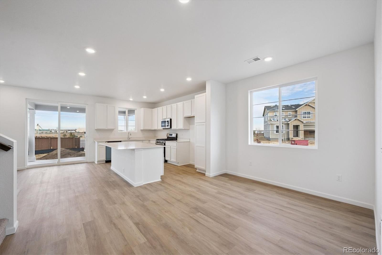 MLS Image #3 for 5717  brangus drive,windsor, Colorado