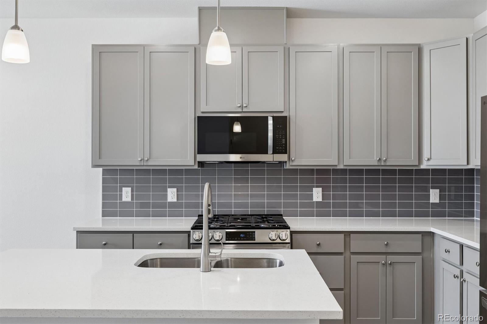 MLS Image #7 for 6690  merseyside lane,castle pines, Colorado