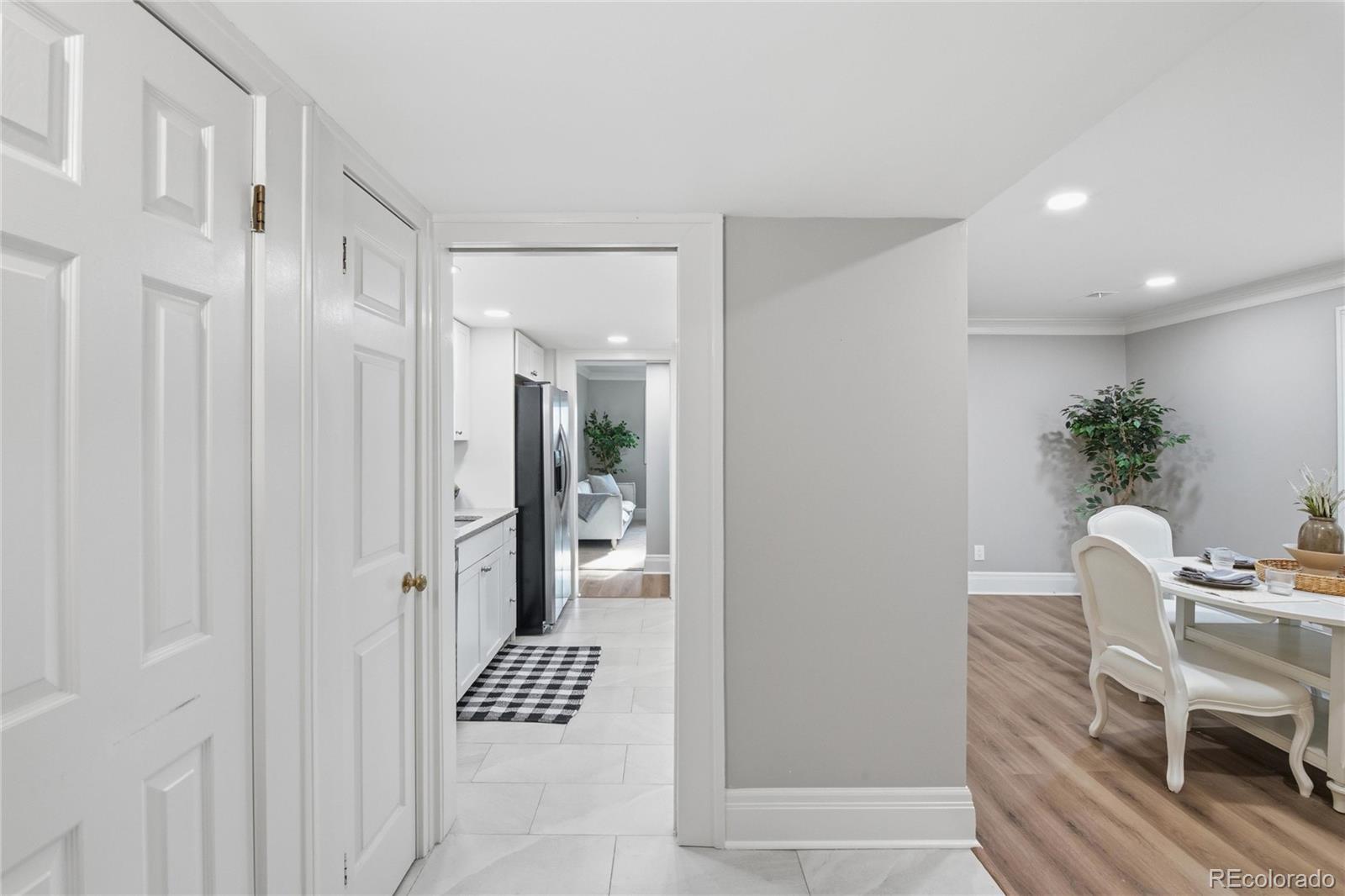 MLS Image #6 for 999 n emerson street,denver, Colorado