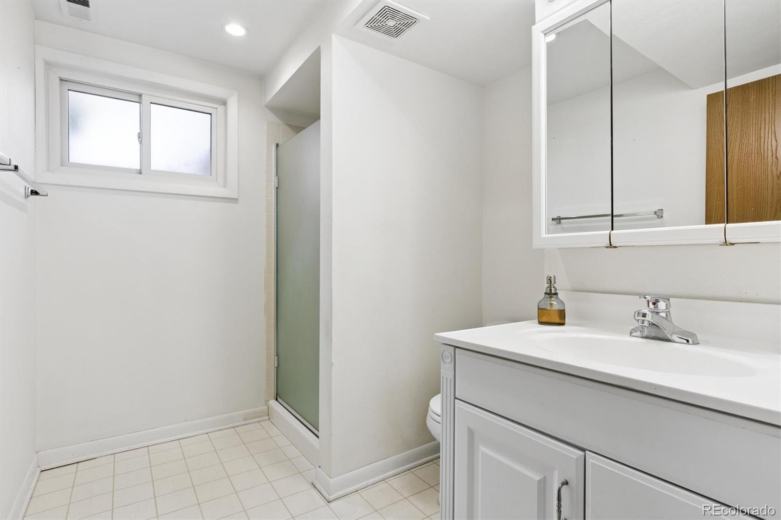 MLS Image #22 for 8005 e princeton avenue,denver, Colorado