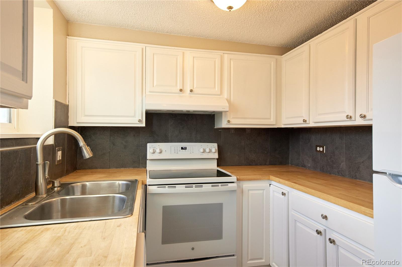 MLS Image #8 for 8060 w 9th avenue,lakewood, Colorado