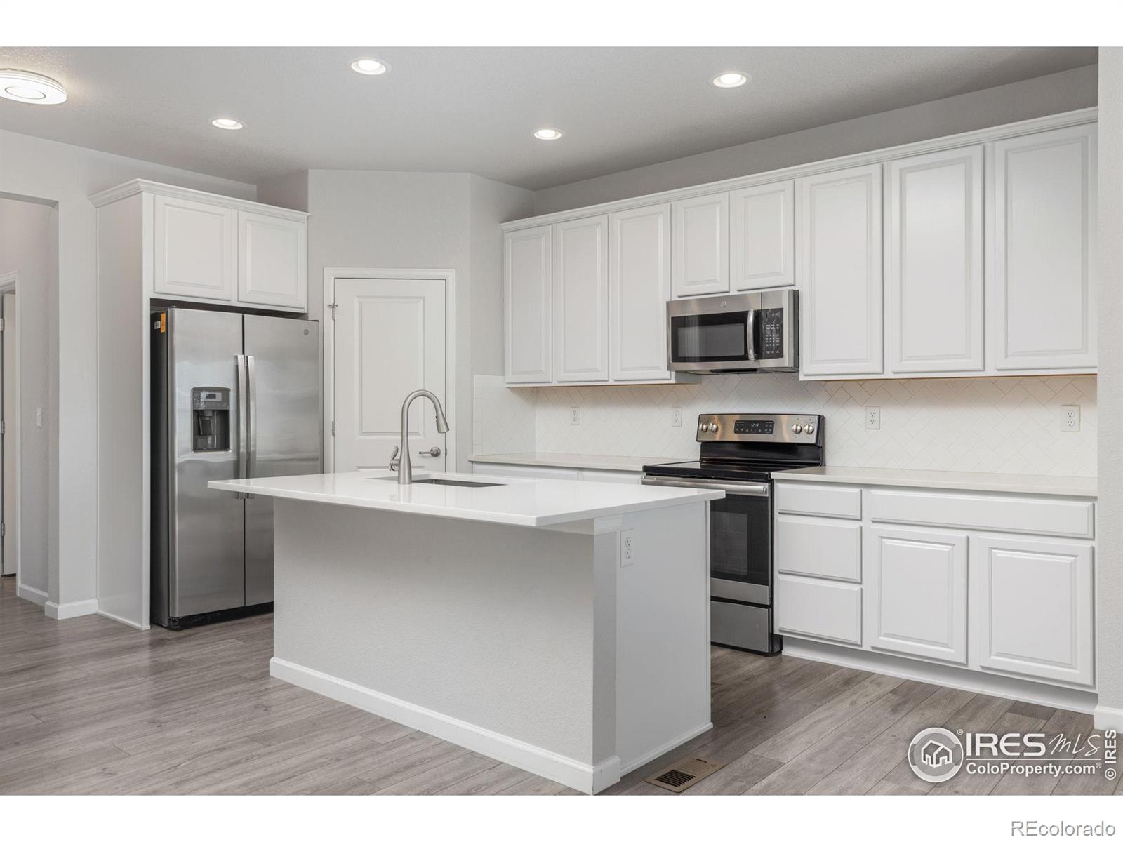 MLS Image #6 for 244  veronica drive,windsor, Colorado