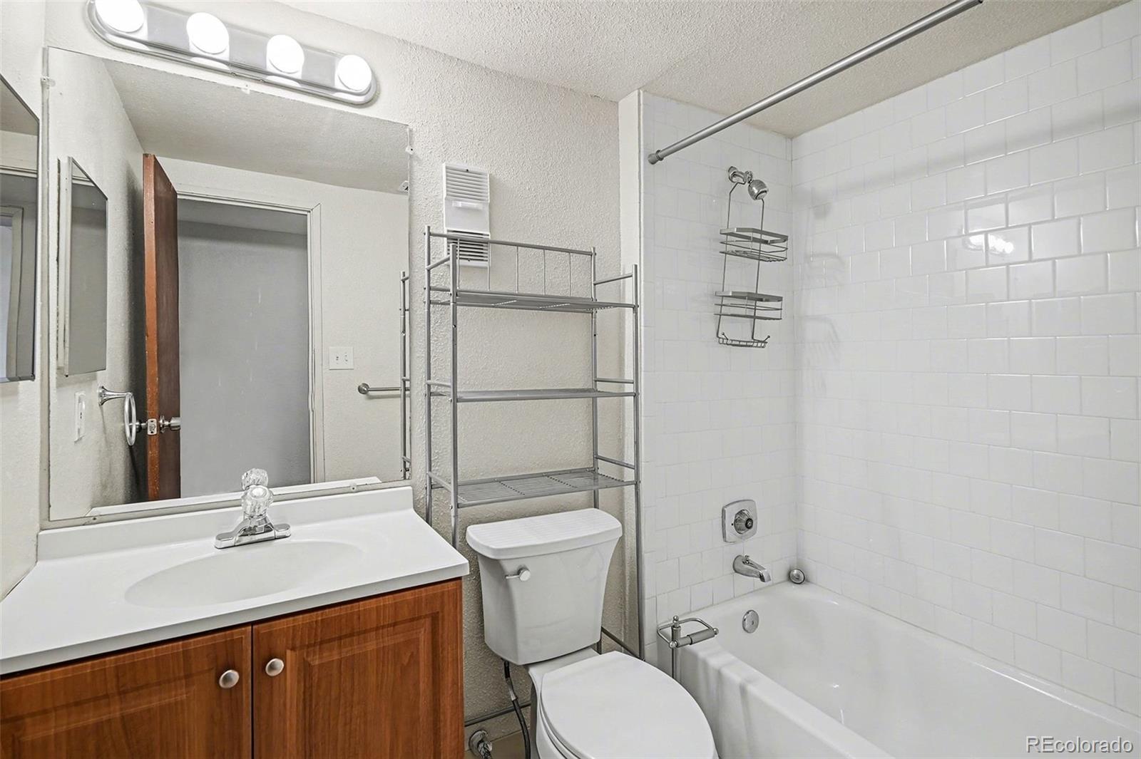 MLS Image #10 for 14142 e colorado drive 101,aurora, Colorado