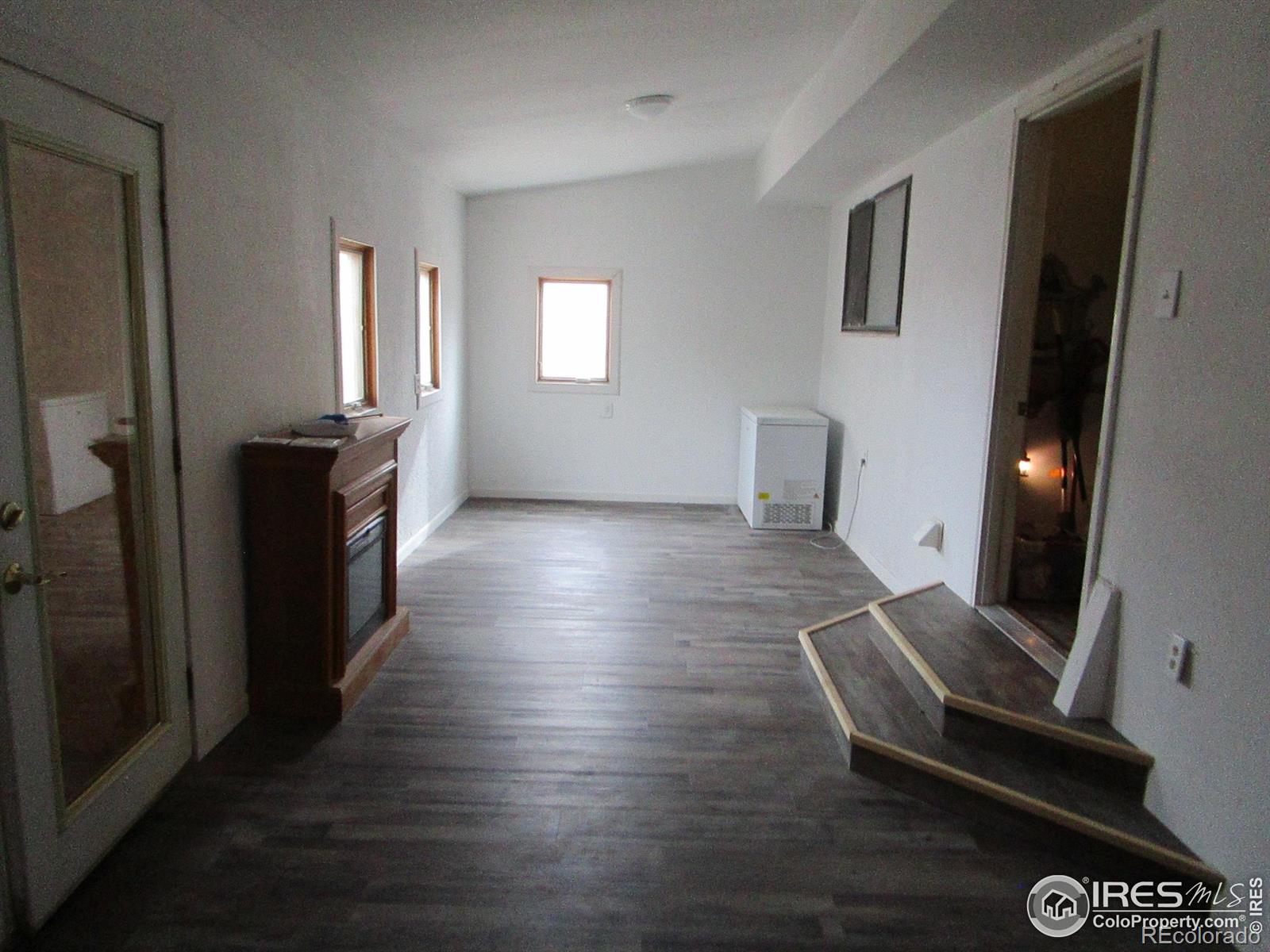 MLS Image #5 for 870  13th street,burlington, Colorado