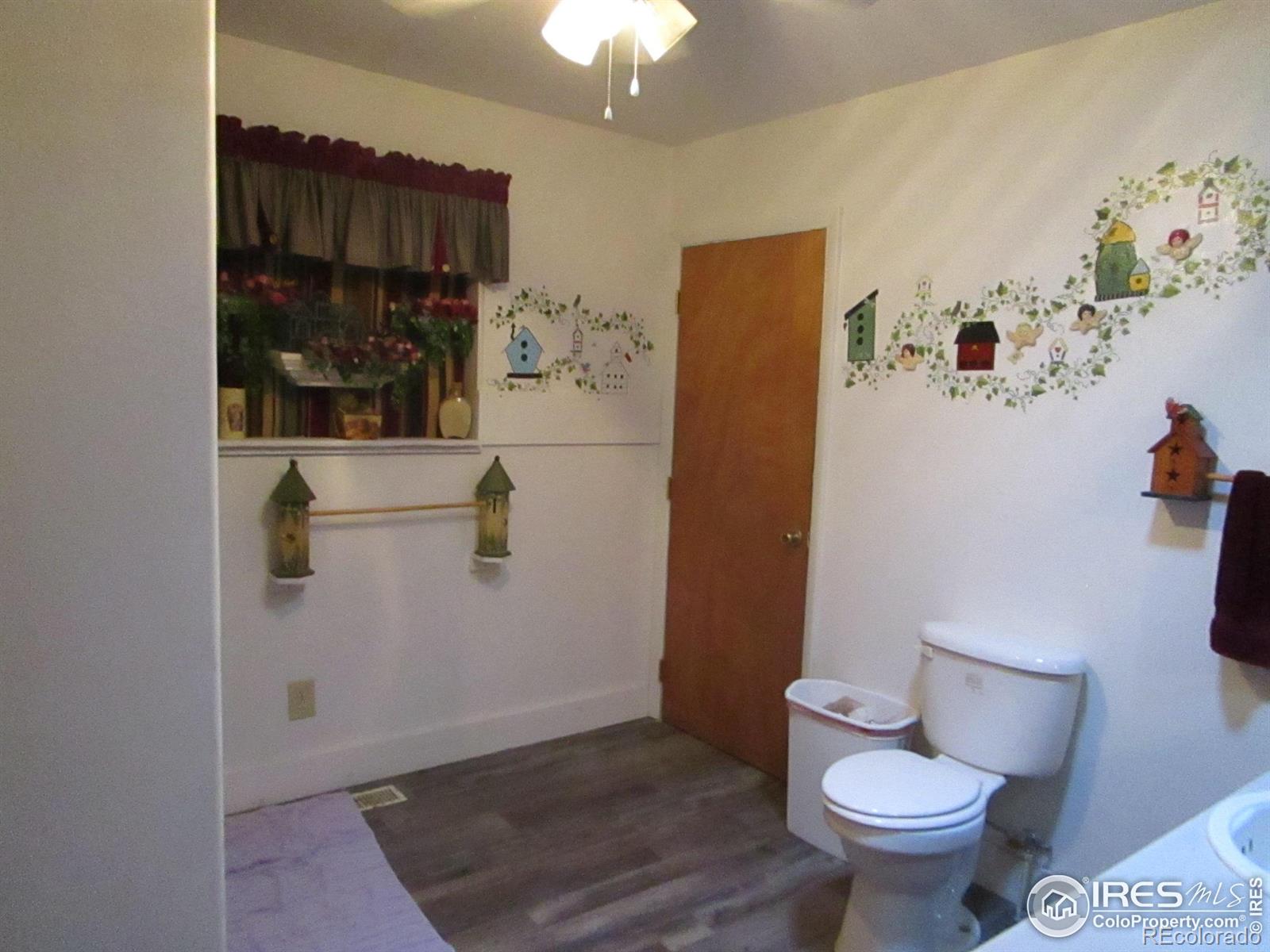 MLS Image #6 for 870  13th street,burlington, Colorado