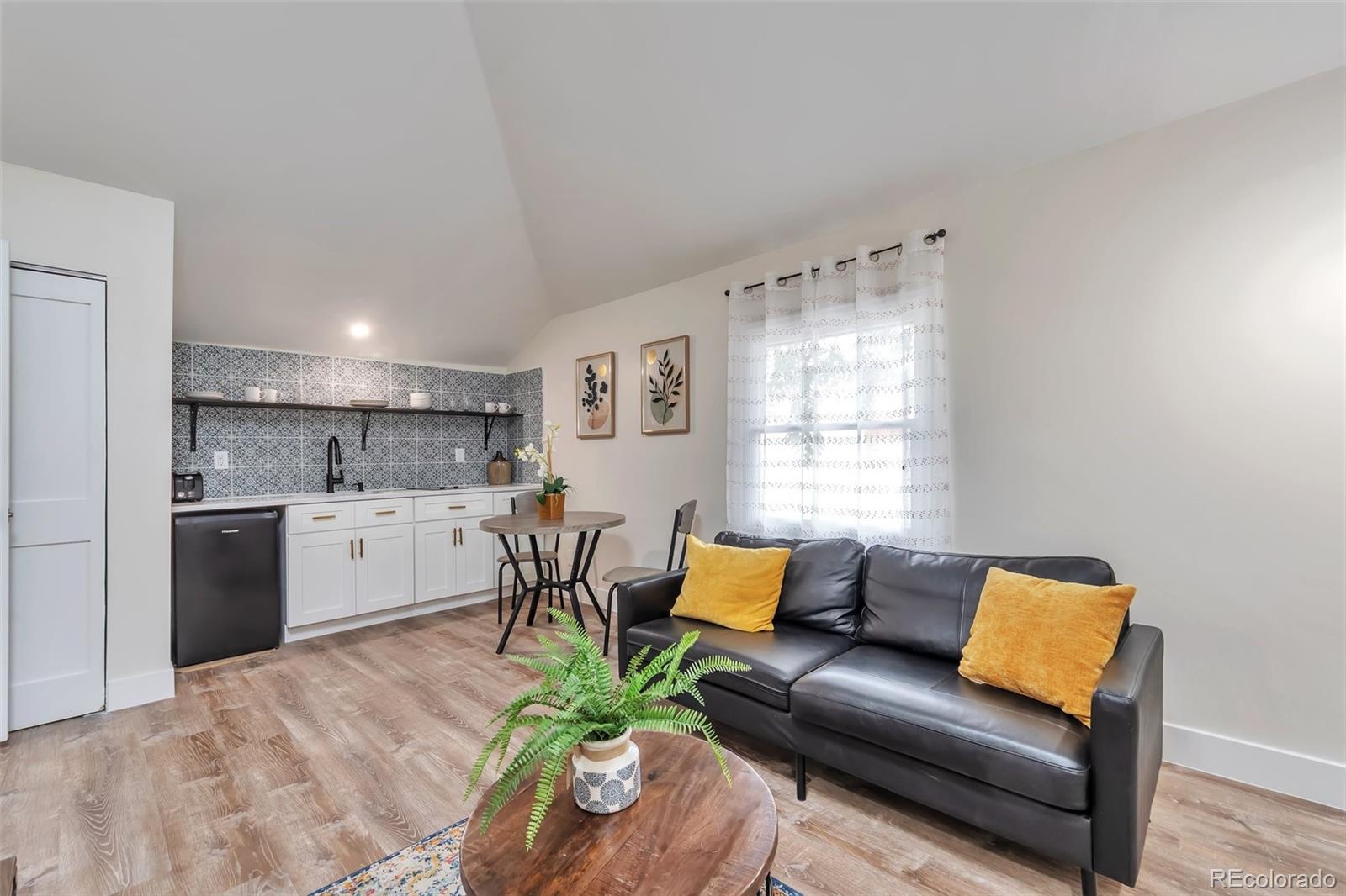 MLS Image #19 for 1417  monroe street,denver, Colorado