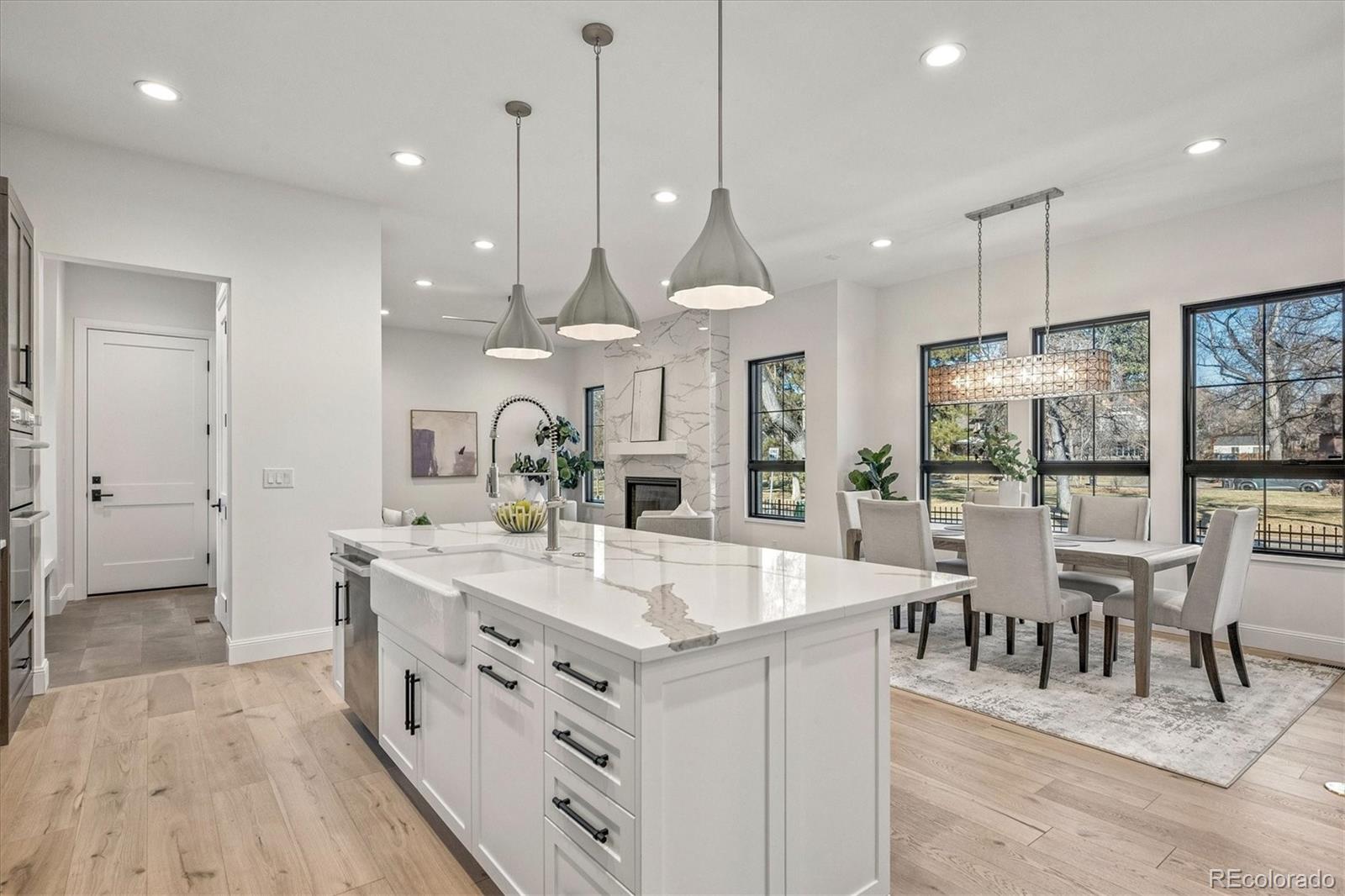 MLS Image #11 for 1699  bellaire street,denver, Colorado