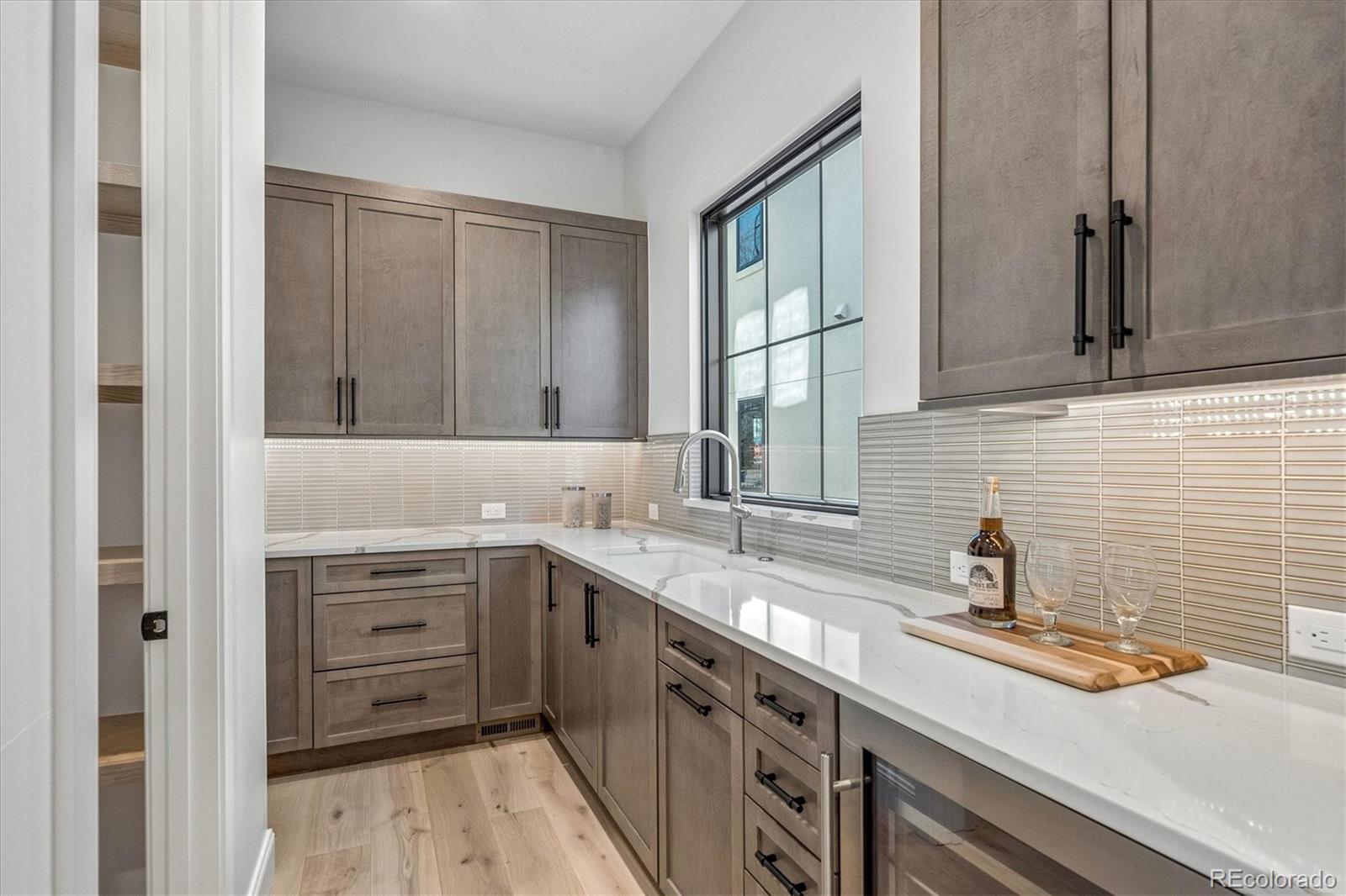 MLS Image #12 for 1699  bellaire street,denver, Colorado