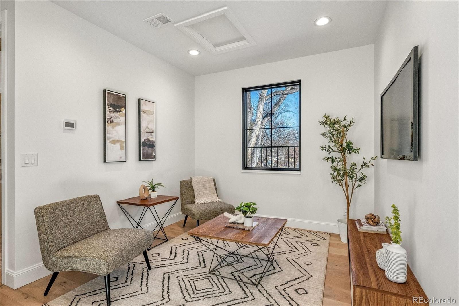 MLS Image #24 for 1699  bellaire street,denver, Colorado