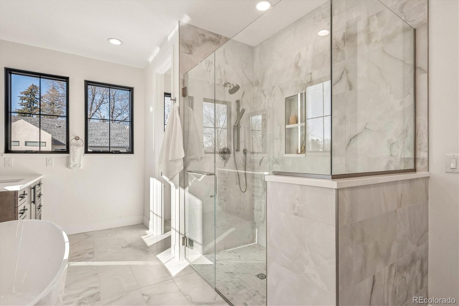 MLS Image #28 for 1699  bellaire street,denver, Colorado