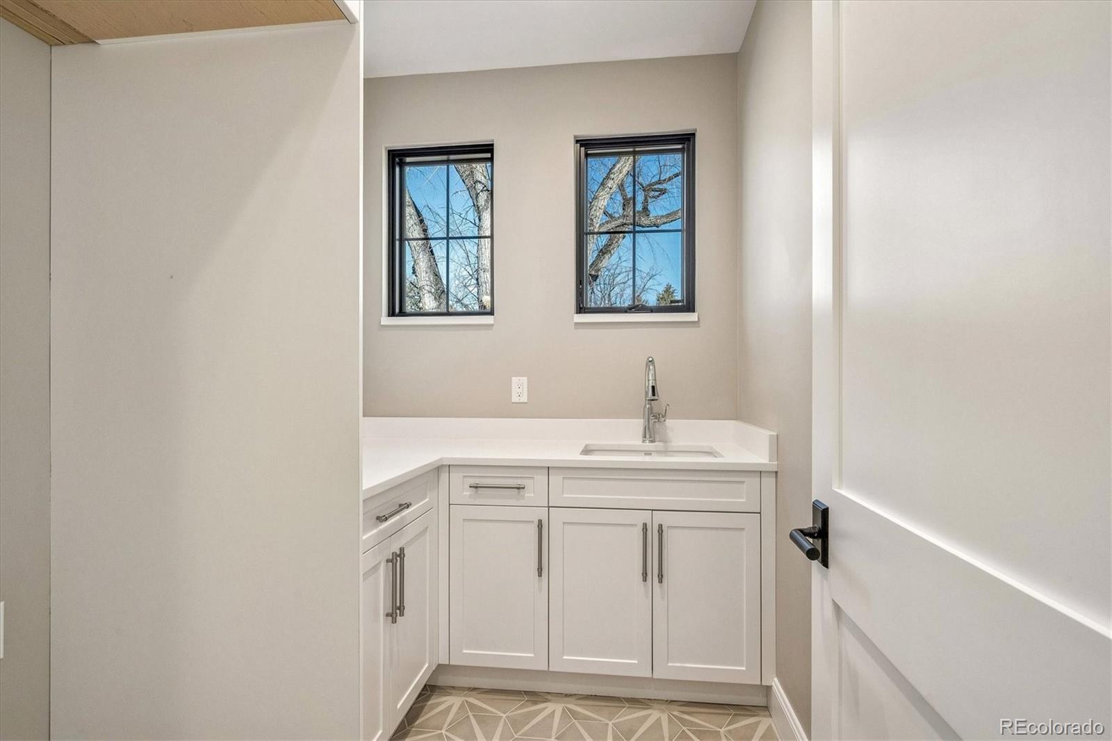 MLS Image #31 for 1699  bellaire street,denver, Colorado