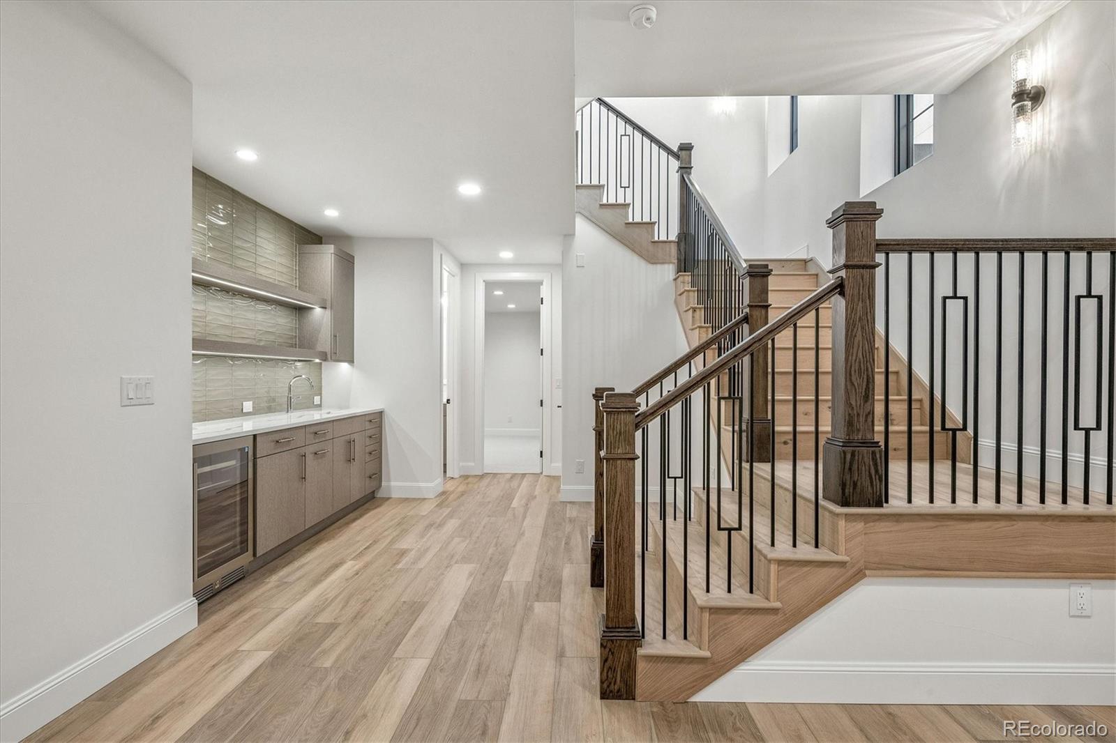 MLS Image #37 for 1699  bellaire street,denver, Colorado