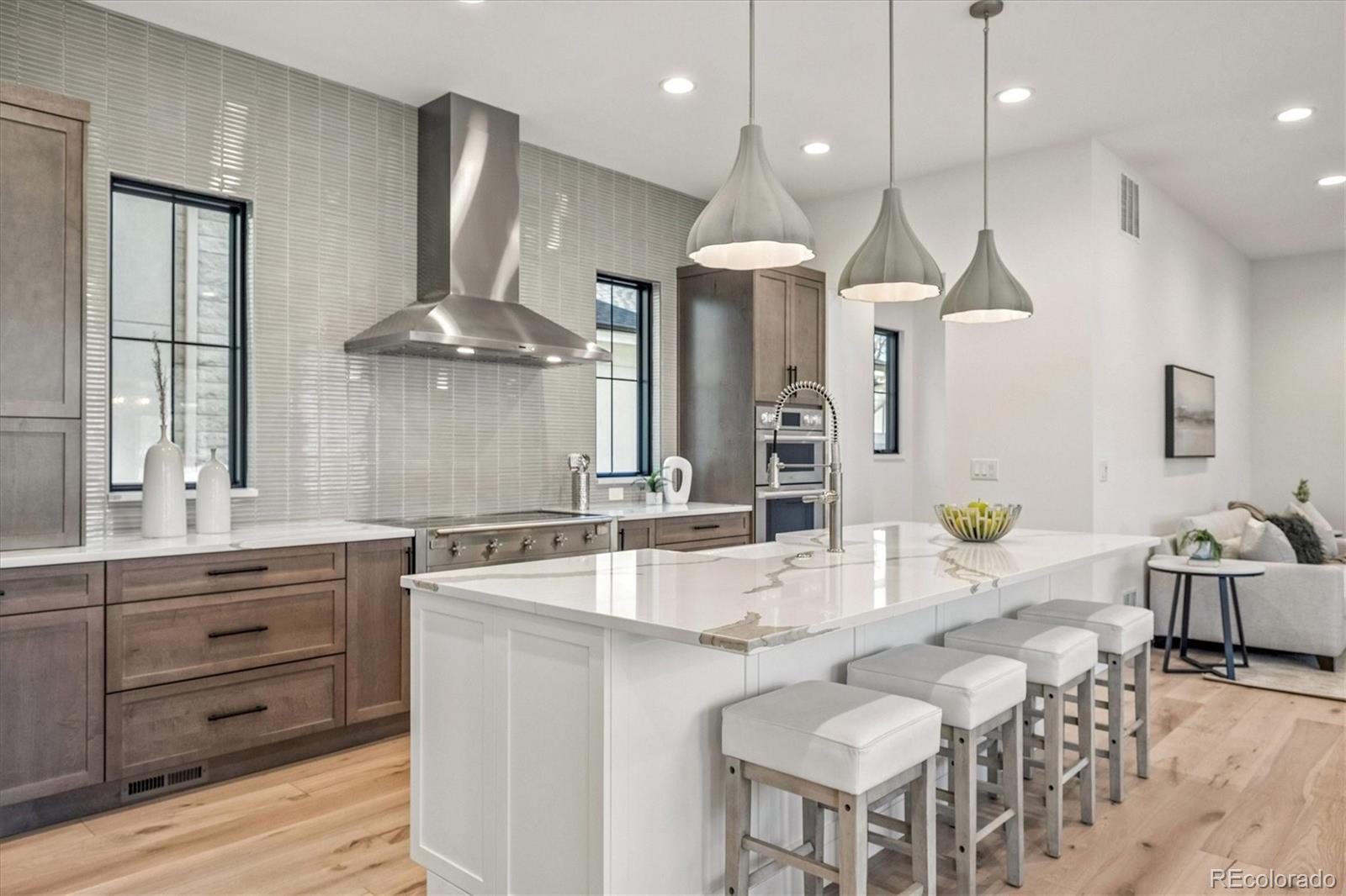 MLS Image #7 for 1699  bellaire street,denver, Colorado