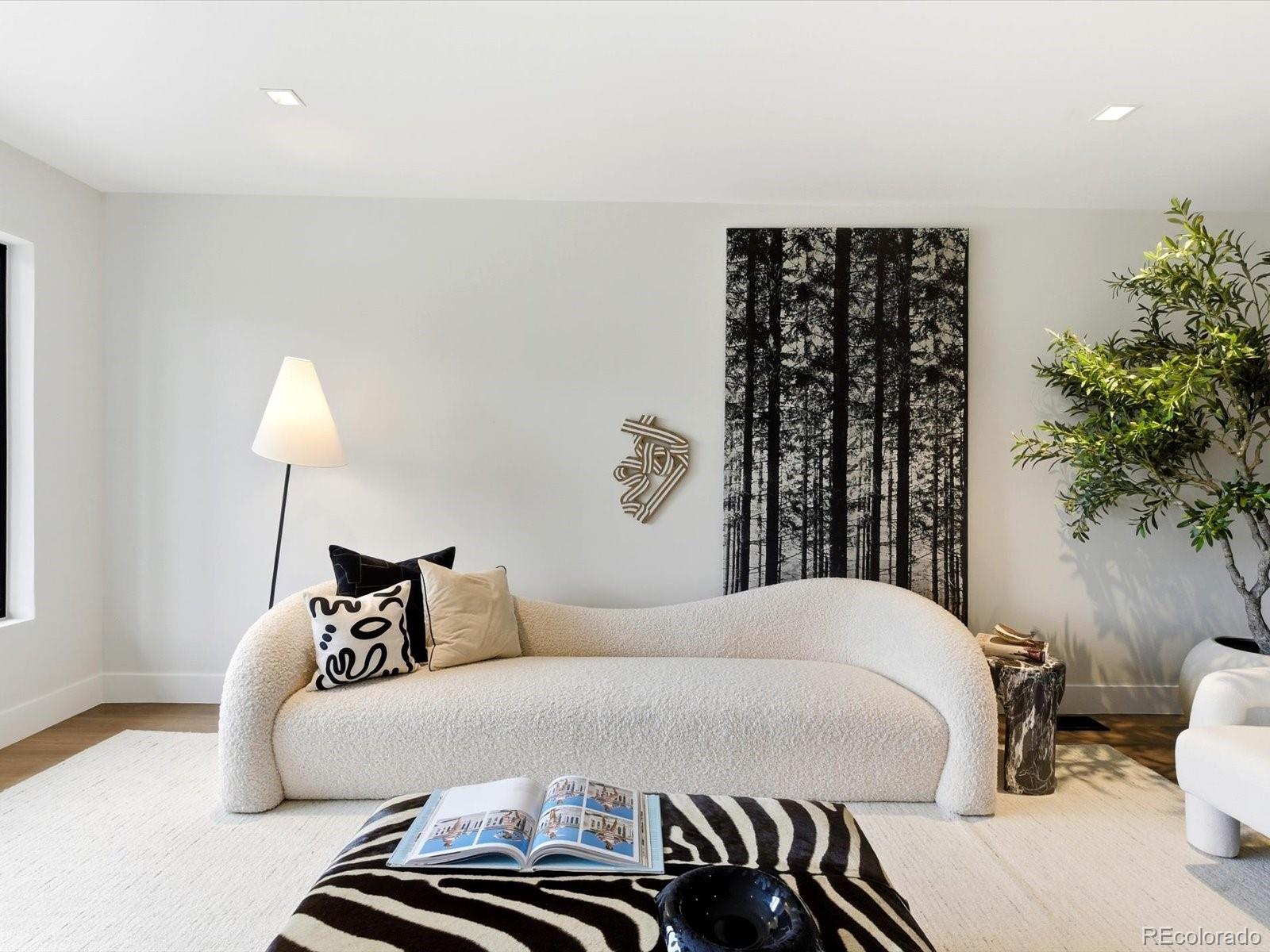 MLS Image #5 for 270 s krameria street,denver, Colorado