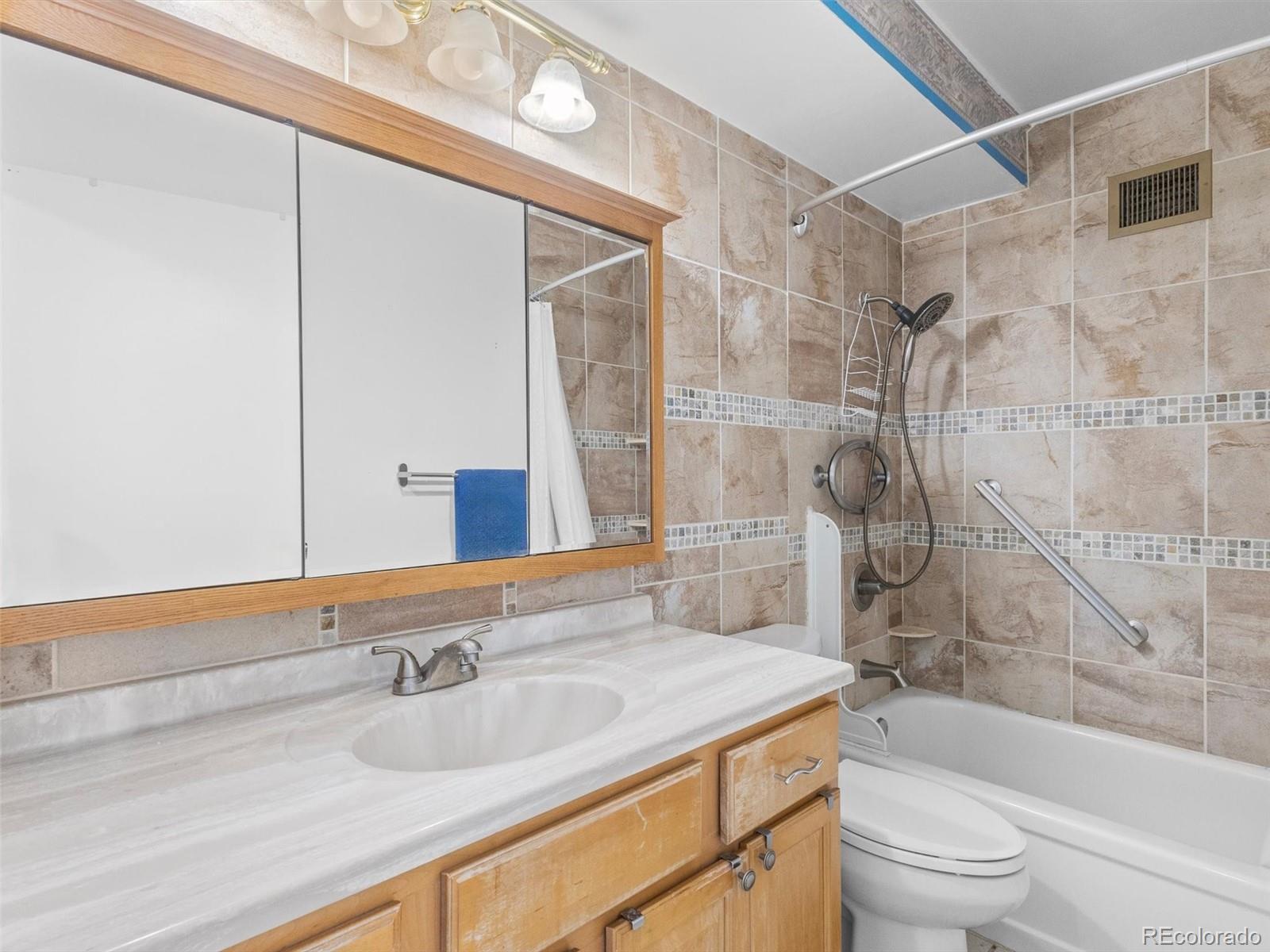 MLS Image #12 for 9155 e center avenue,denver, Colorado